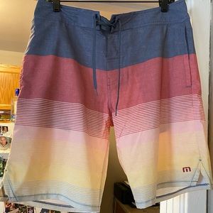 Travis Matthew men’s swim trunks LIKE NEW 32
